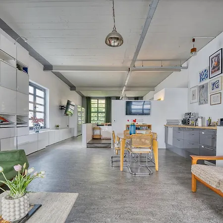 Comenstay Brussels Bed & Breakfast