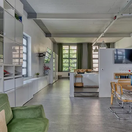 Comenstay Brussels Bed & Breakfast Anderlecht