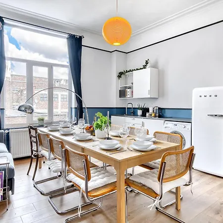 Bed & Breakfast Comenstay *